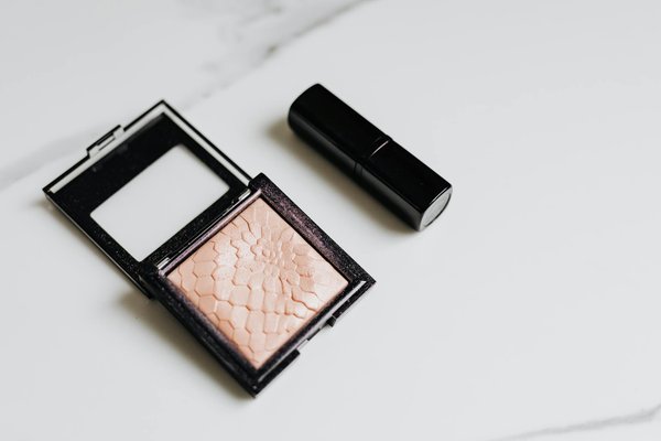 Kreative outfits durch raffinierte schichttechniken: so gelingt ein spannender look!